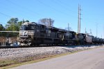 NS 1086 Leads A SB Ethanol Train